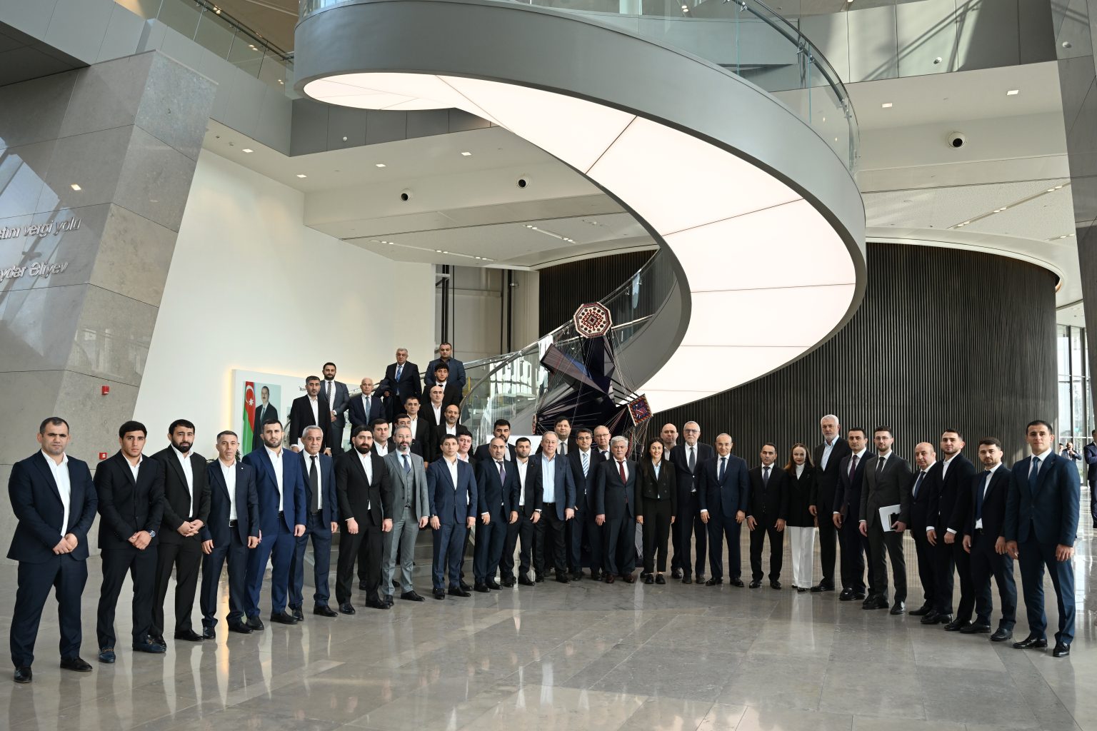 Mikayıl Cabbarov yenidən Azərbaycan Güləş Federasiyasının prezidenti seçilib